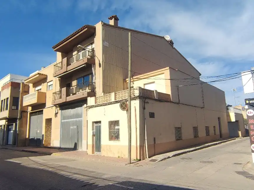 Haus mit Garten zum Verkauf in Carrer de la Mare de deu del Pilar 196