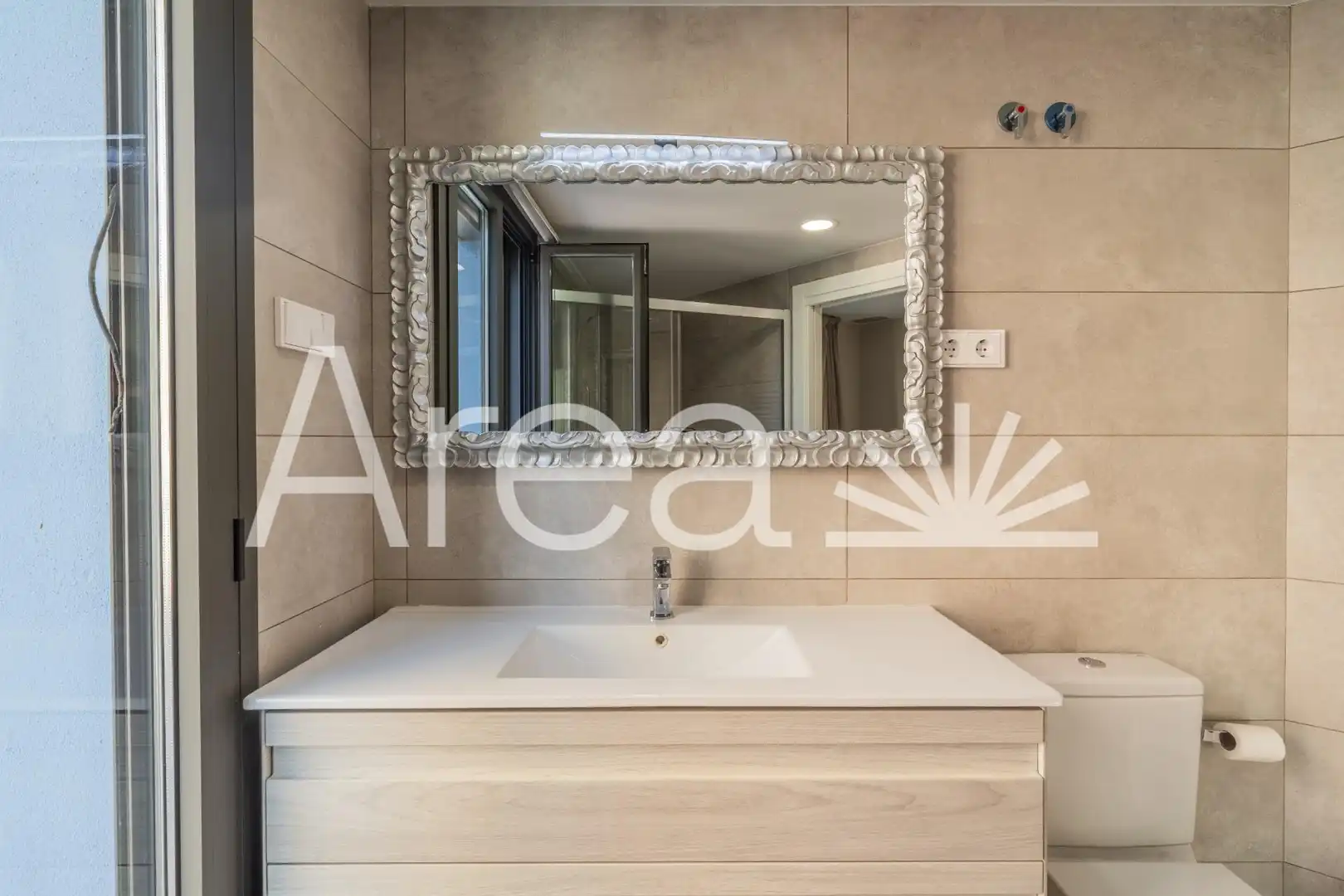 Baño de Ático en venta en Arenys de Mar con Aire acondicionado, Calefacción y Terraza
