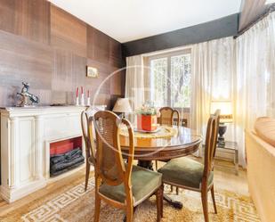 Dining room of Flat for sale in  Madrid Capital  with Heating, Private garden and Terrace