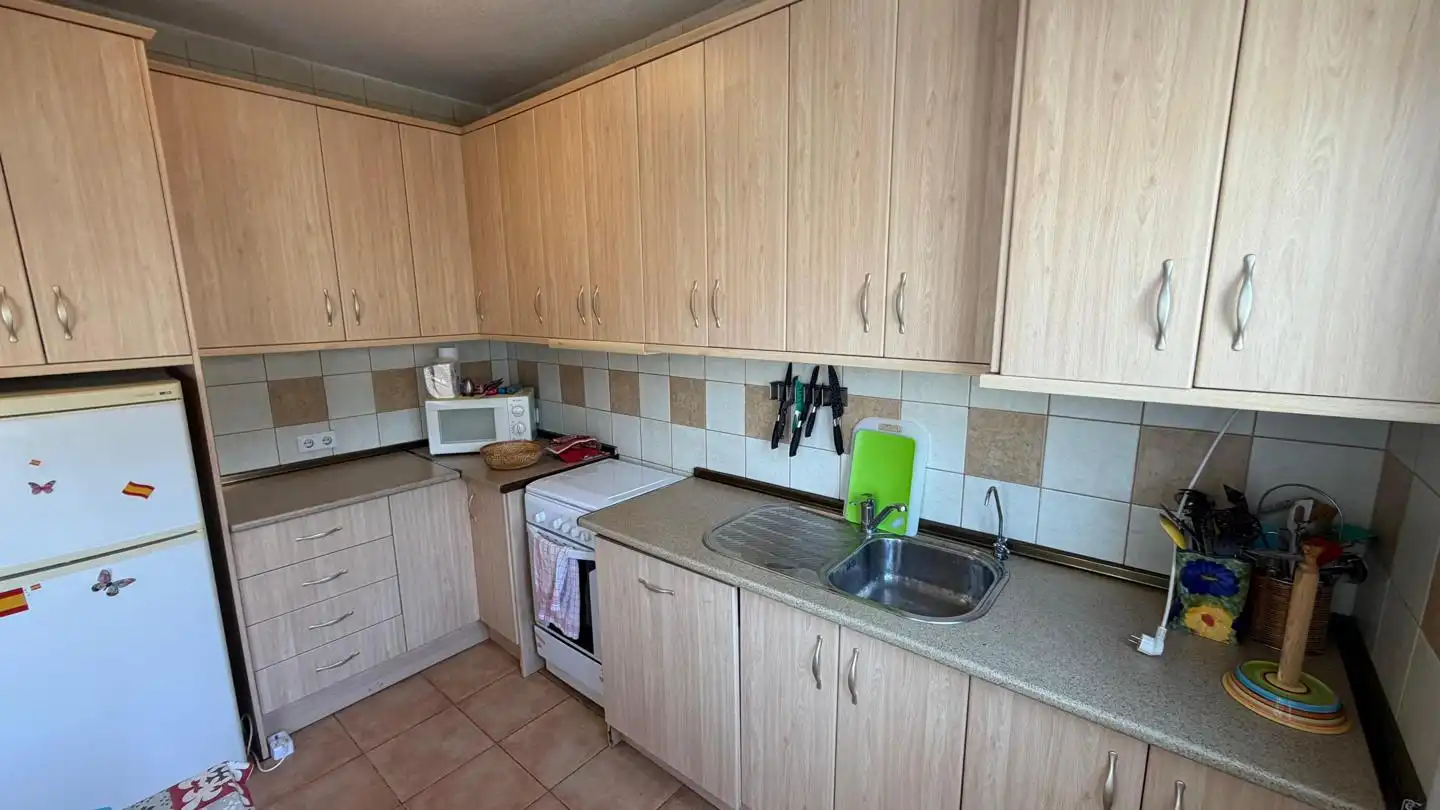 Cocina de Dúplex en venta en Torrevieja con Aire acondicionado, Jardín privado y Terraza