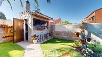 Garden of Single-family semi-detached for sale in Parla  with Air Conditioner, Heating and Storage room