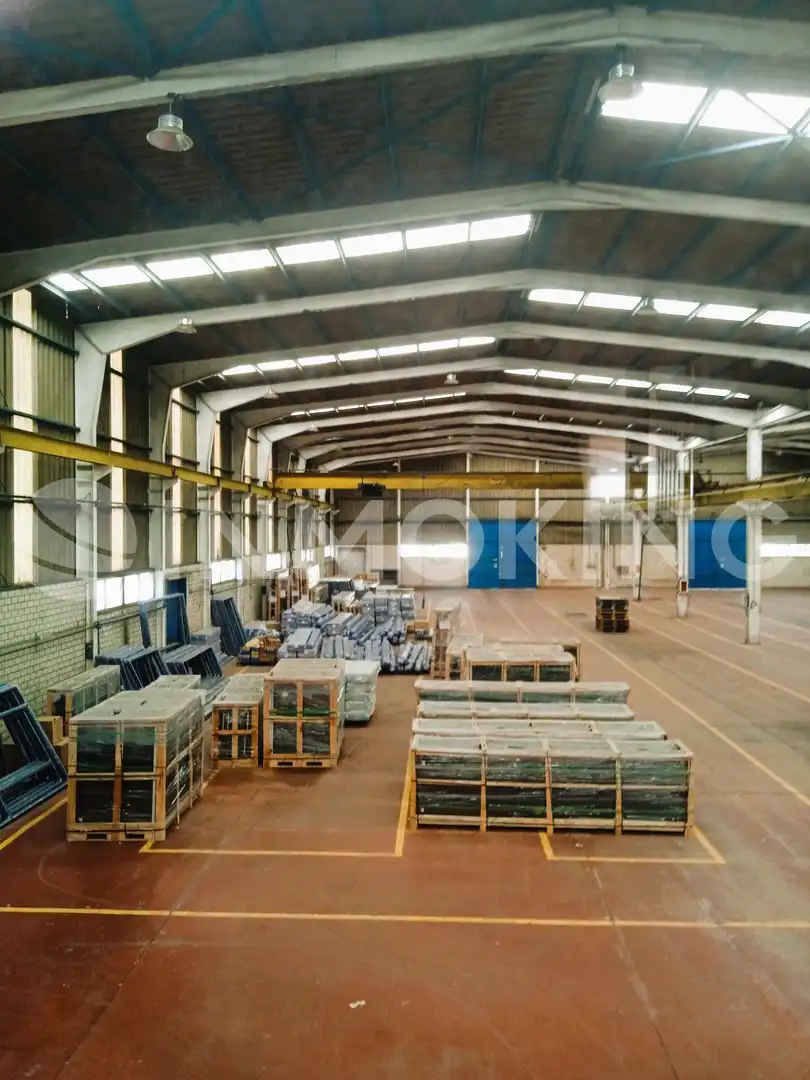 Exterior view of Industrial buildings for sale in Pinto