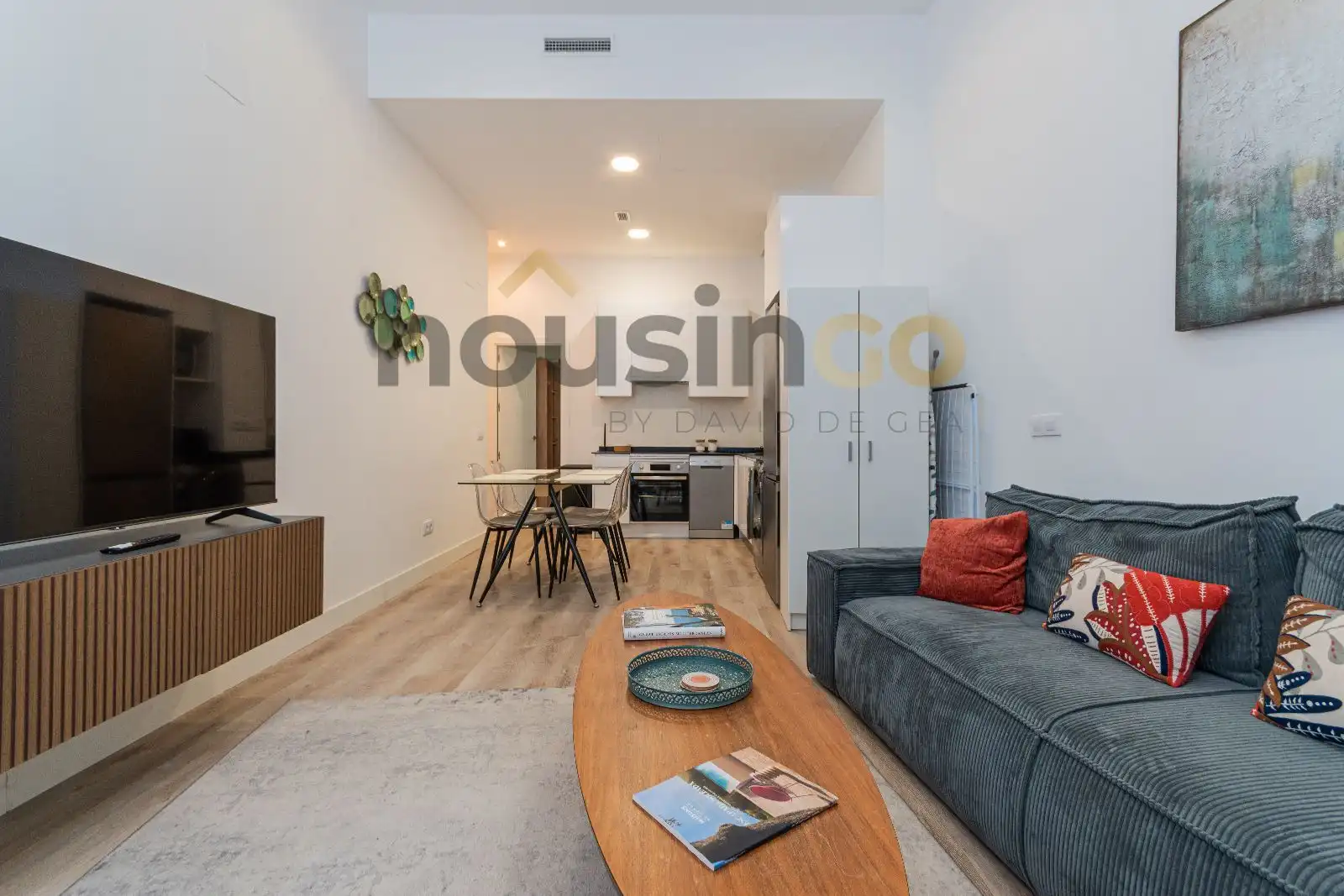 Living room of Flat for rent in Madrid  with Air Conditioner, Heating and Furnished