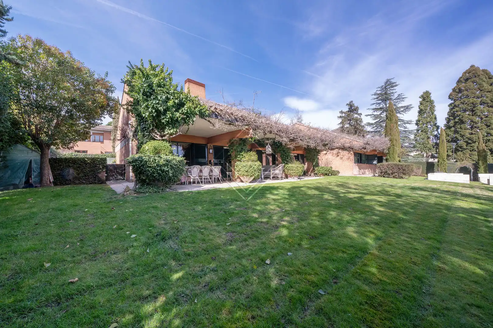 Garden of Houses for sale in Pozuelo de Alarcón  with Air Conditioner, Heating and Private garden