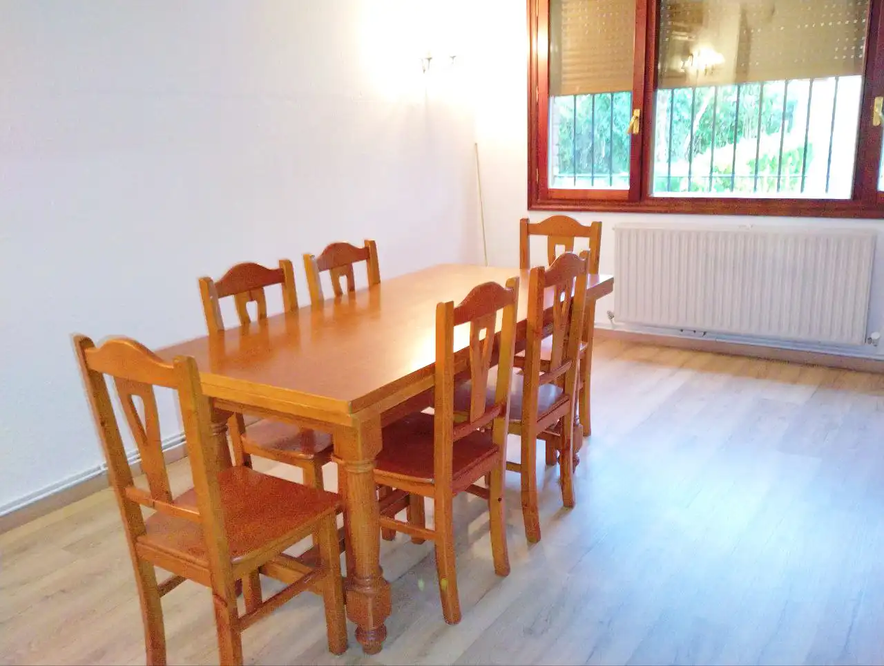 Comedor de Casa o chalet de alquiler en Medina de Pomar con Calefacción, Jardín privado y Terraza