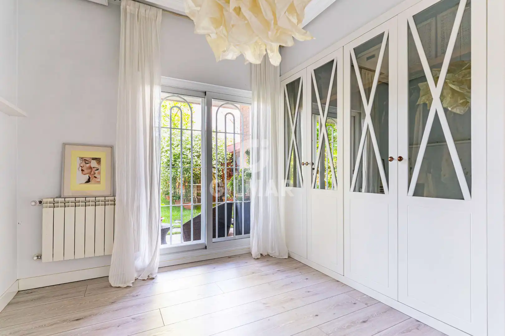 Bedroom of Ground floor for sale in Pozuelo de Alarcón  with Heating, Private garden and Storage room