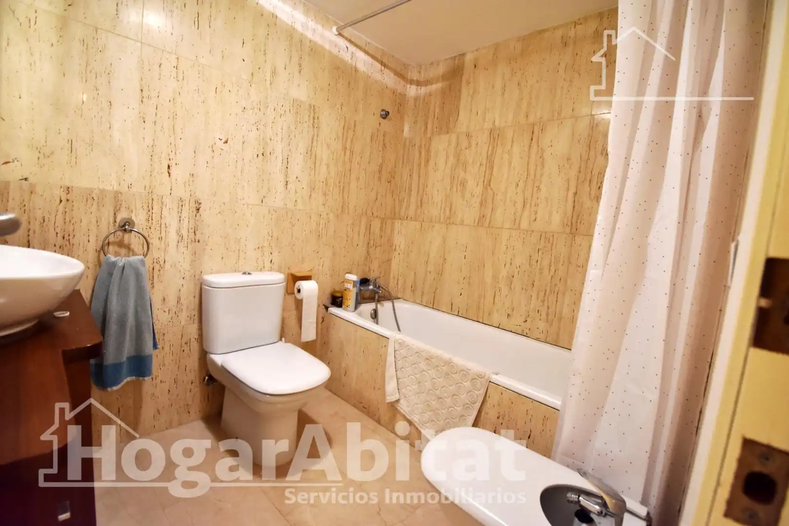 Bathroom of Detached homes for sale in Oliva  with Air Conditioner, Private garden and Terrace