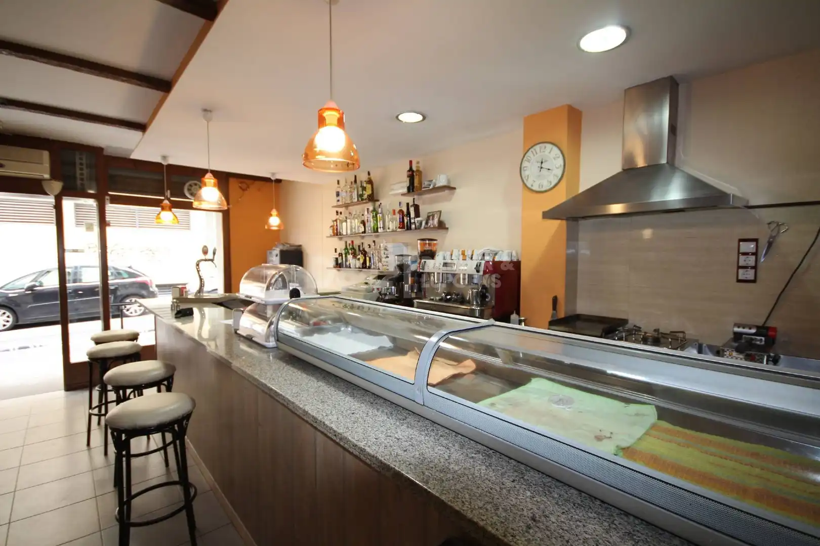 Local comercial en venda a Carrer de l'Estany, imagen 3