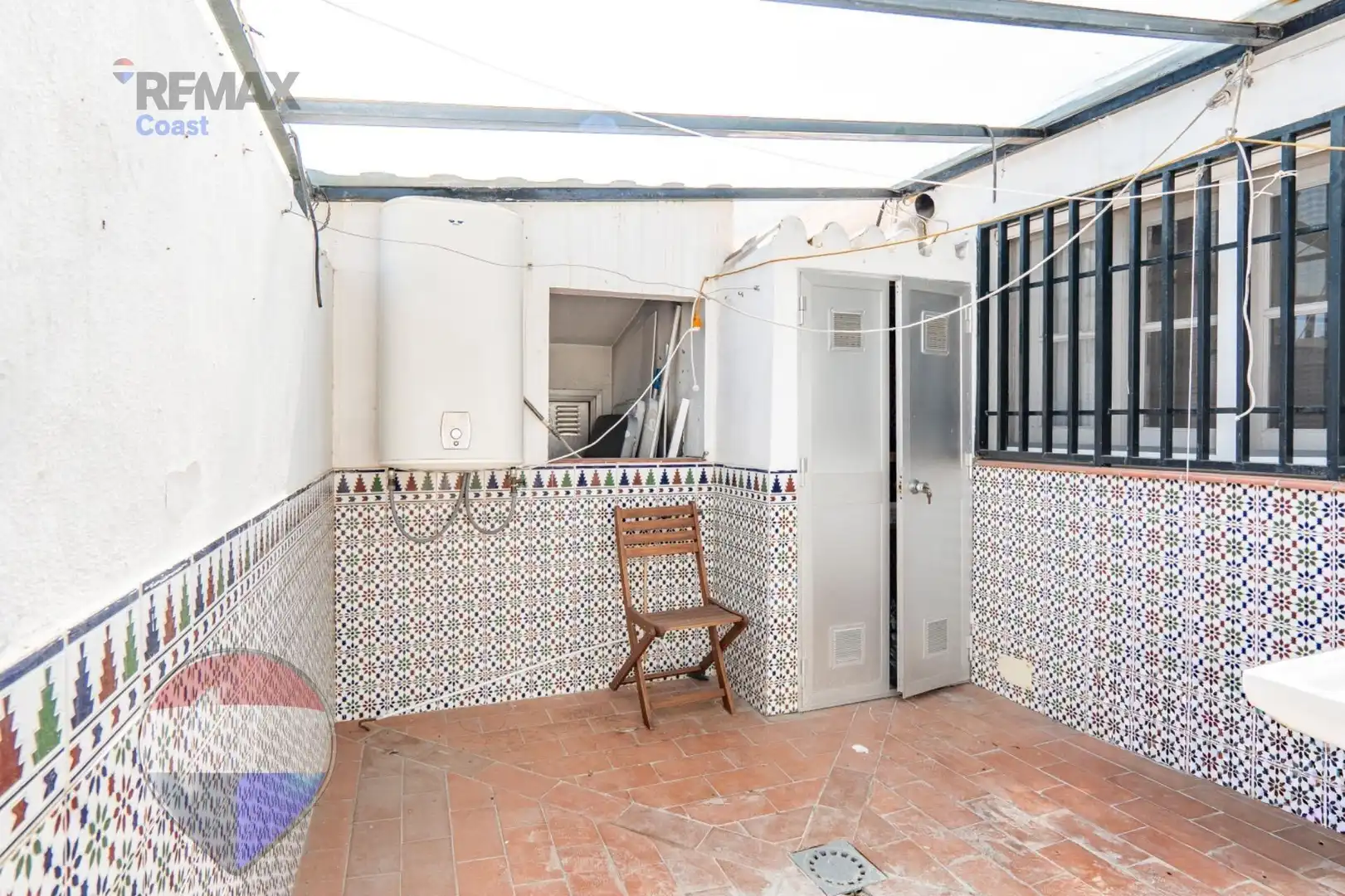 Terrassa de Casa o xalet en venda en Rincón de la Victoria amb Aire condicionat, Jardí privat i Piscina