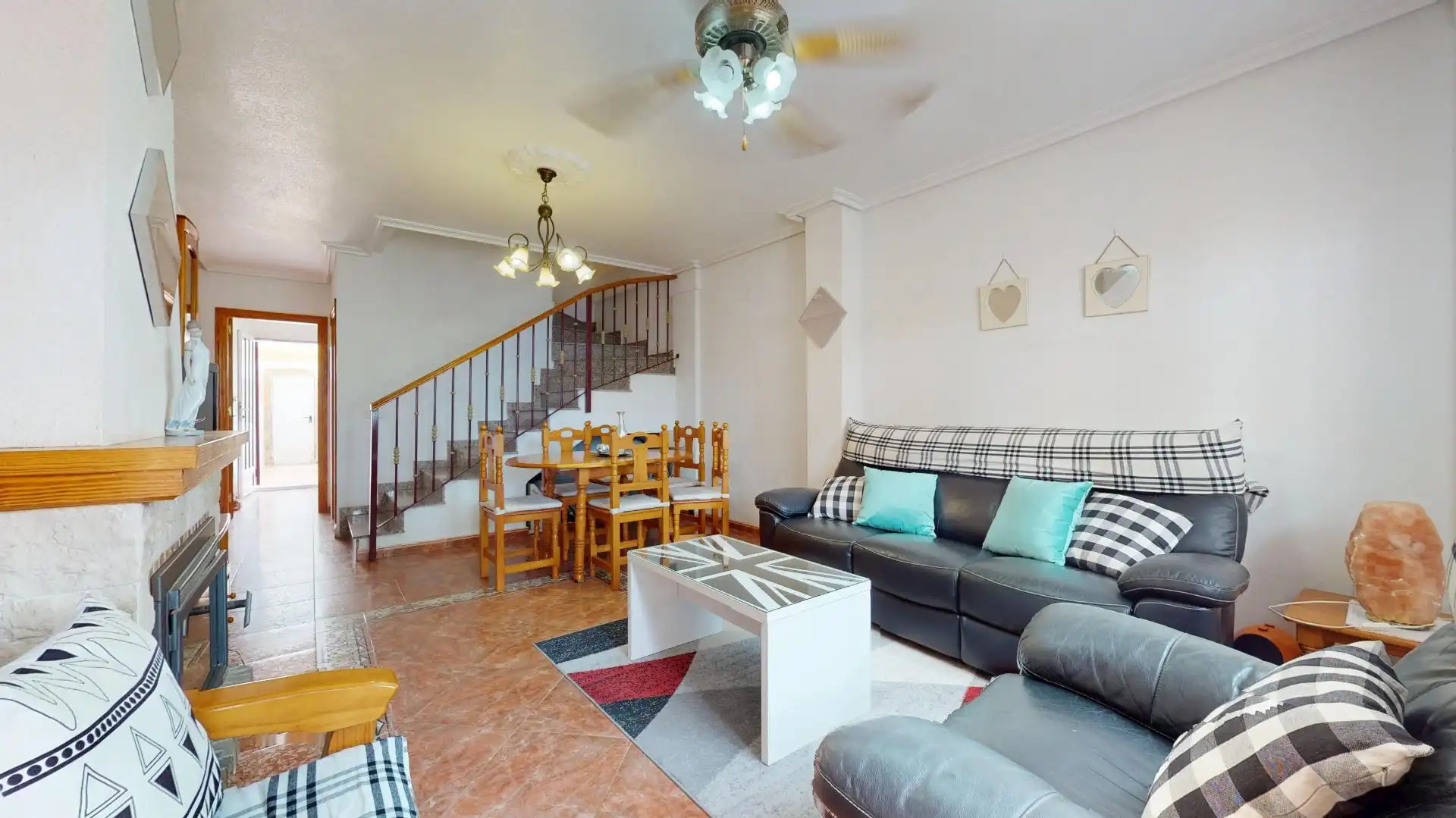 Living room of Detached homes for sale in Pilar de la Horadada  with Private garden, Terrace and Balcony