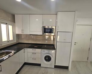 Kitchen of Flat to rent in Torremolinos  with Air Conditioner and Terrace