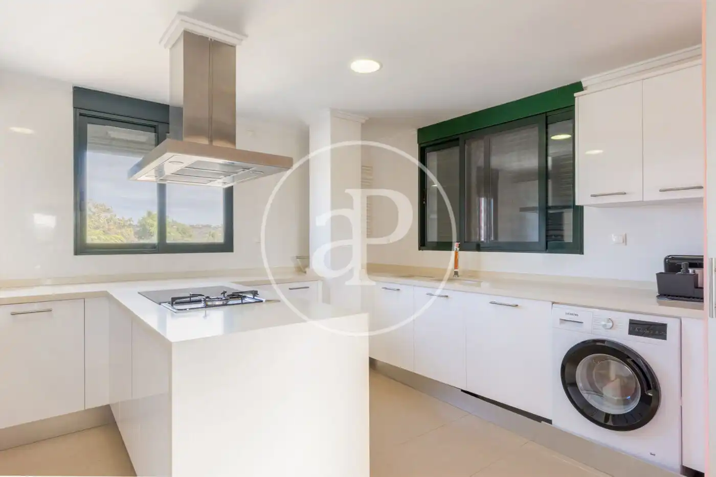 Cocina de Finca rústica en venta en Torrent con Aire acondicionado, Calefacción y Jardín privado