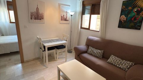 Foto 2 de Apartamento de alquiler en Calle Cardenal Mendoza, Centro - Sagrario, Granada Capital