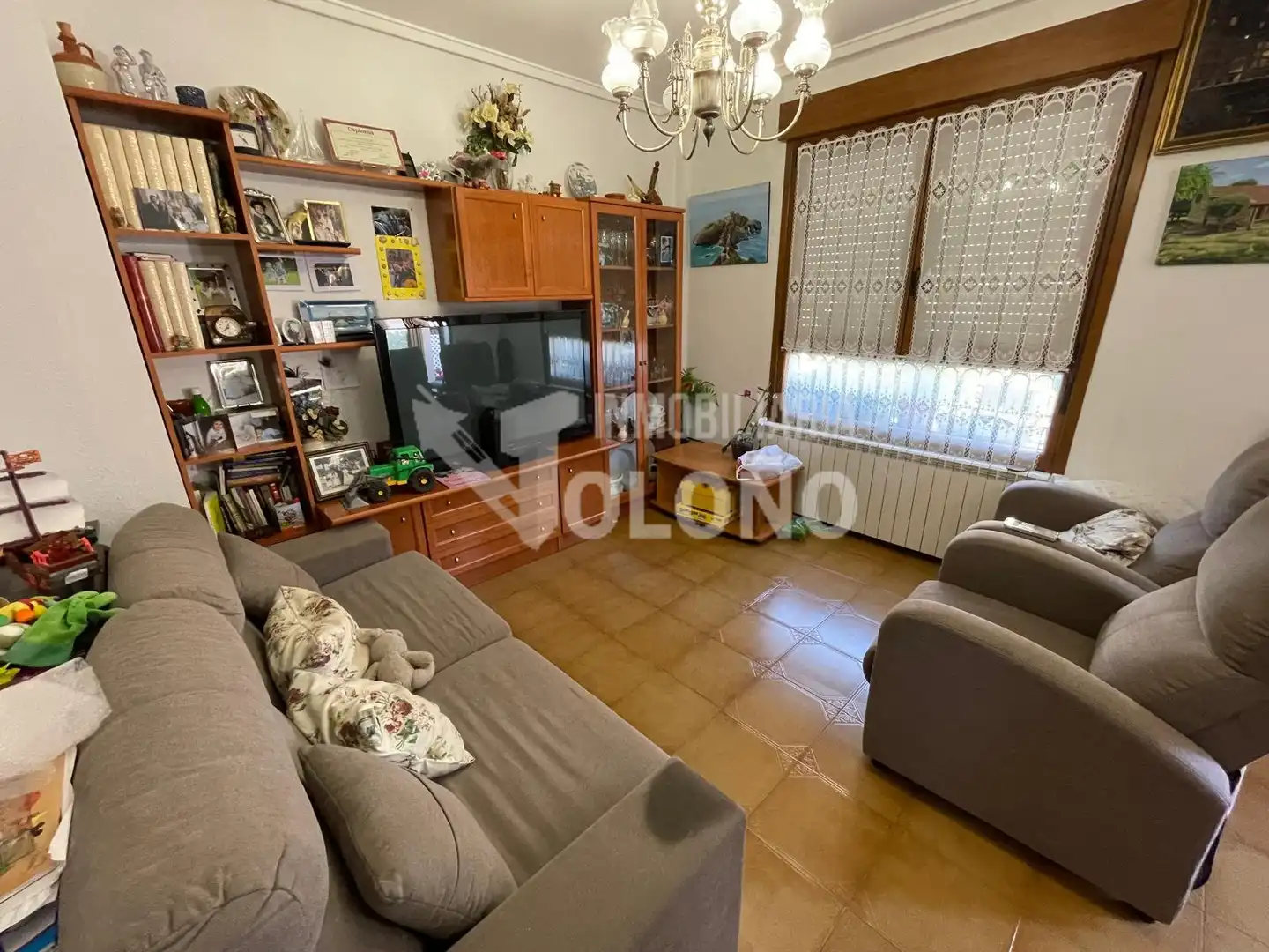 Sala d'estar de Casa o xalet en venda en Rodezno amb Calefacció, Jardí privat i Parquet