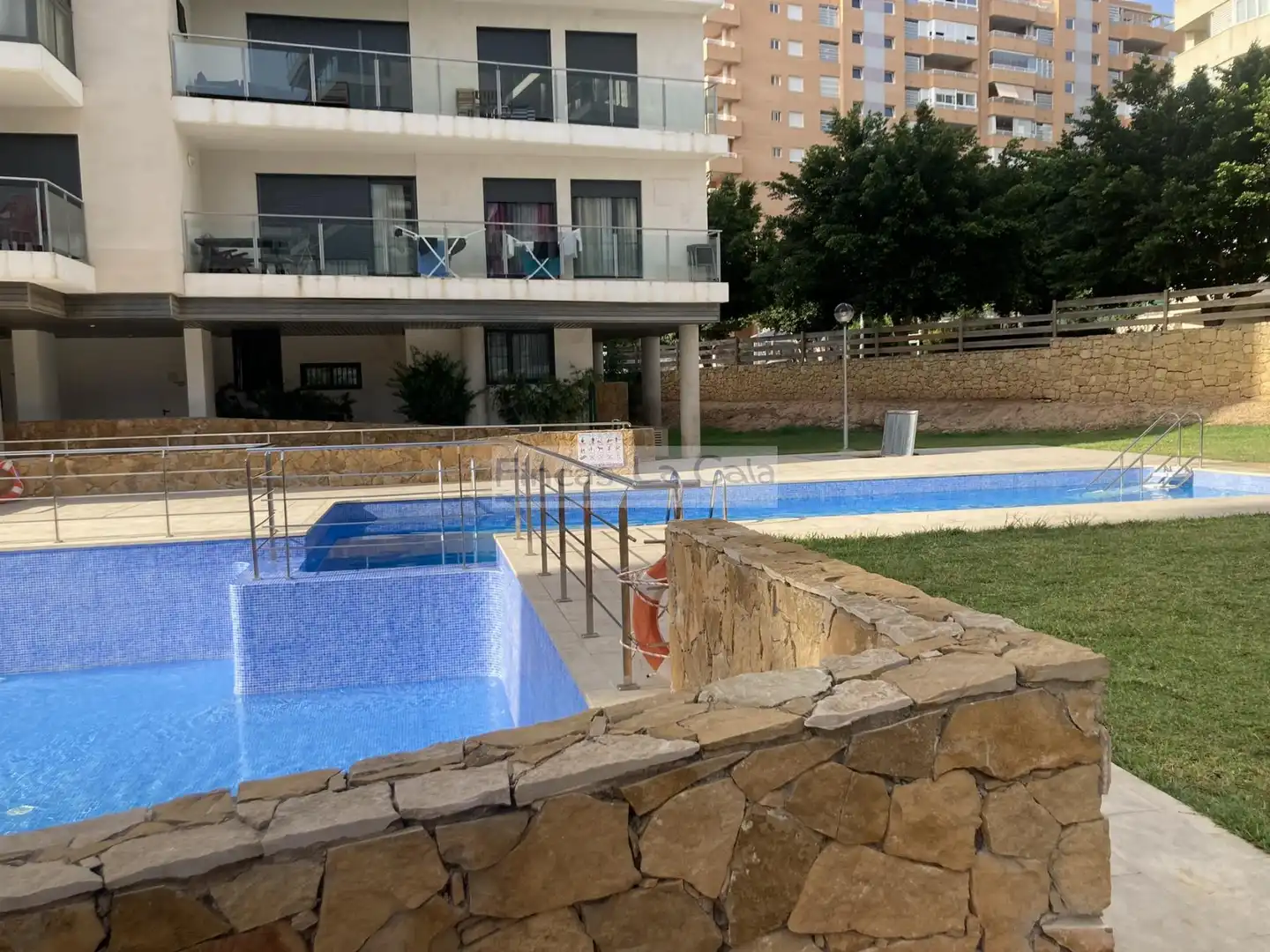 Schwimmbecken von Wohnungen zum Verkauf in Villajoyosa / La Vila Joiosa mit Klimaanlage, Heizung und Terrasse