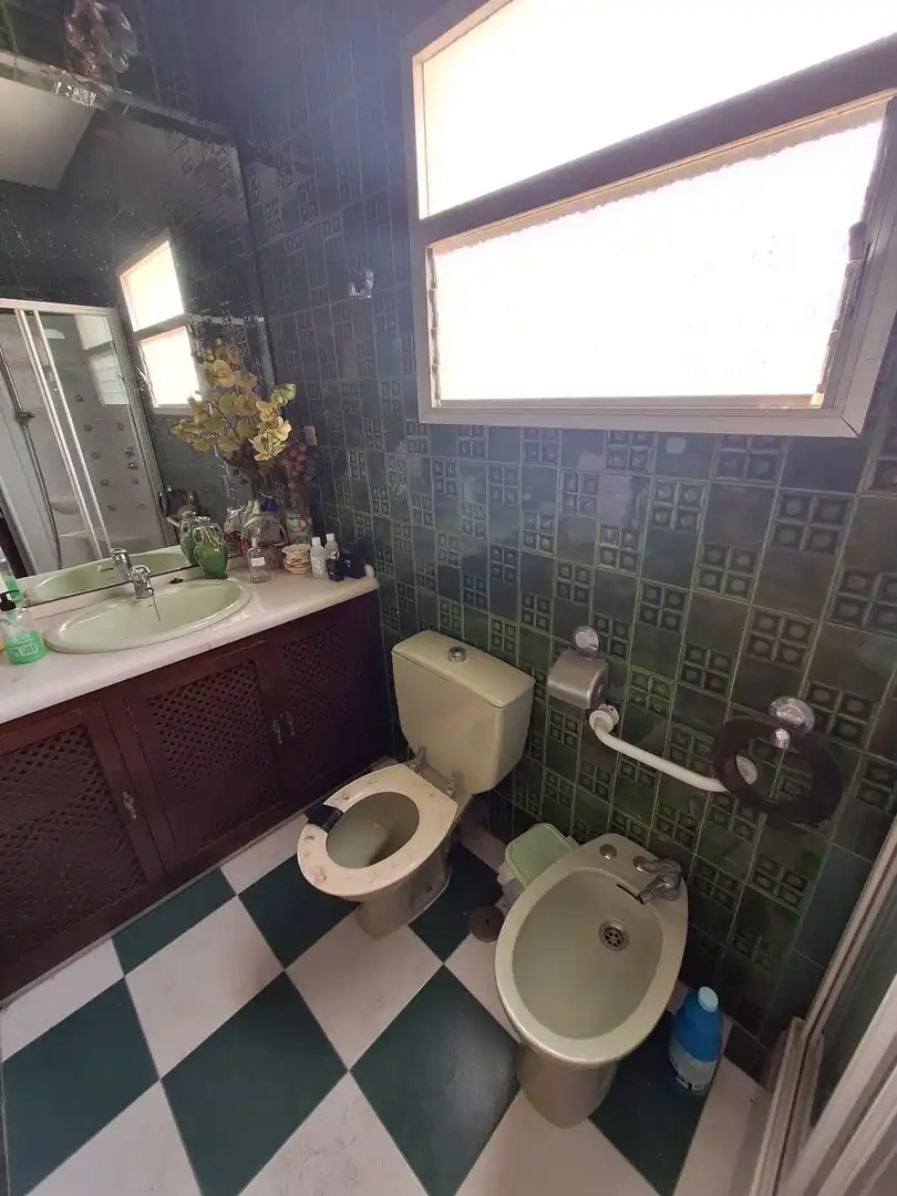 Bathroom of Houses for sale in La Línea de la Concepción  with Terrace, Furnished and Alarm