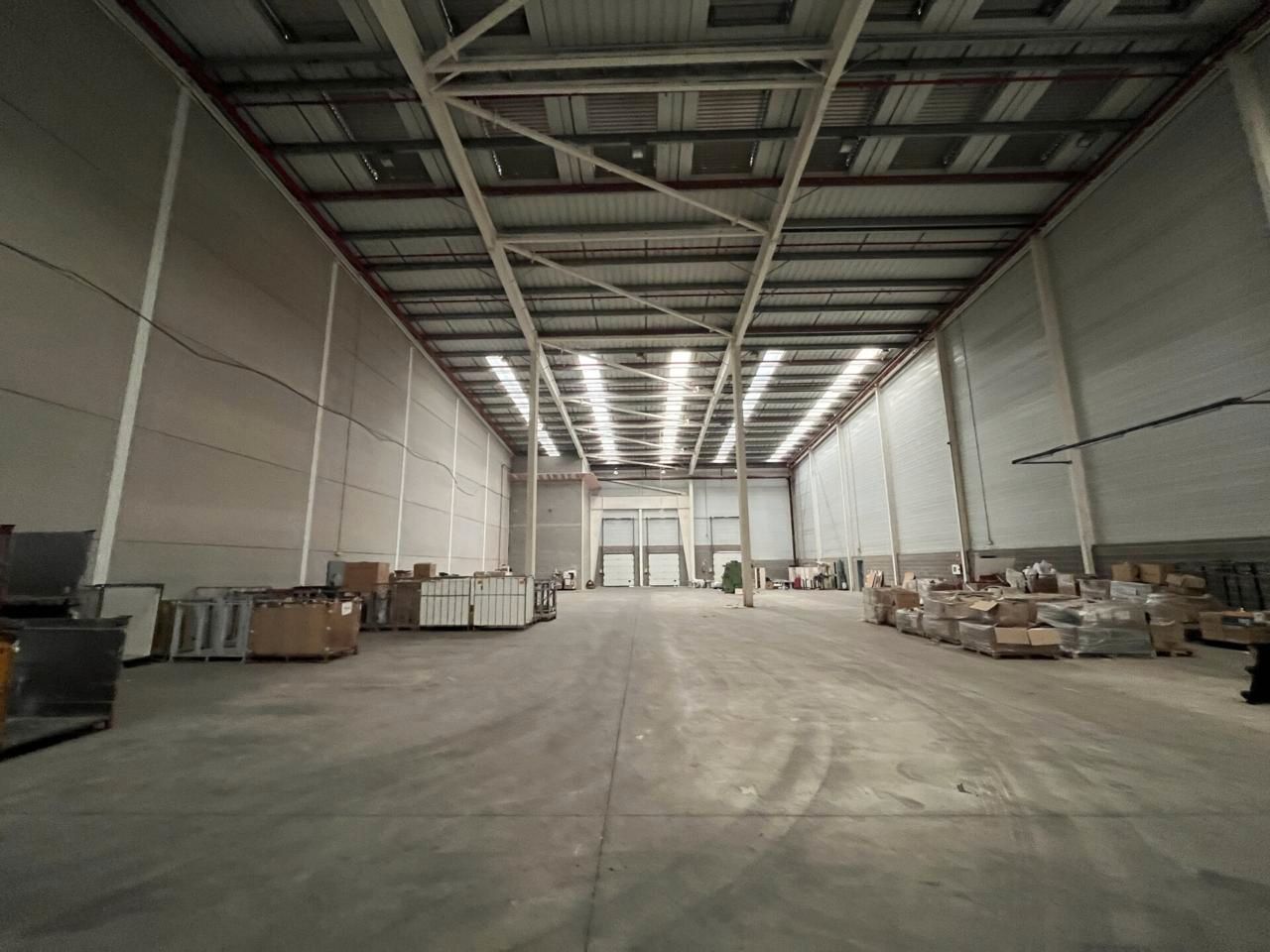 Industrial buildings to rent in Carrer Torras i Bages, Centre - Nucli Antic