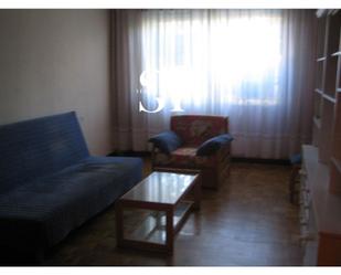 Living room of Study to rent in  Madrid Capital  with Air Conditioner