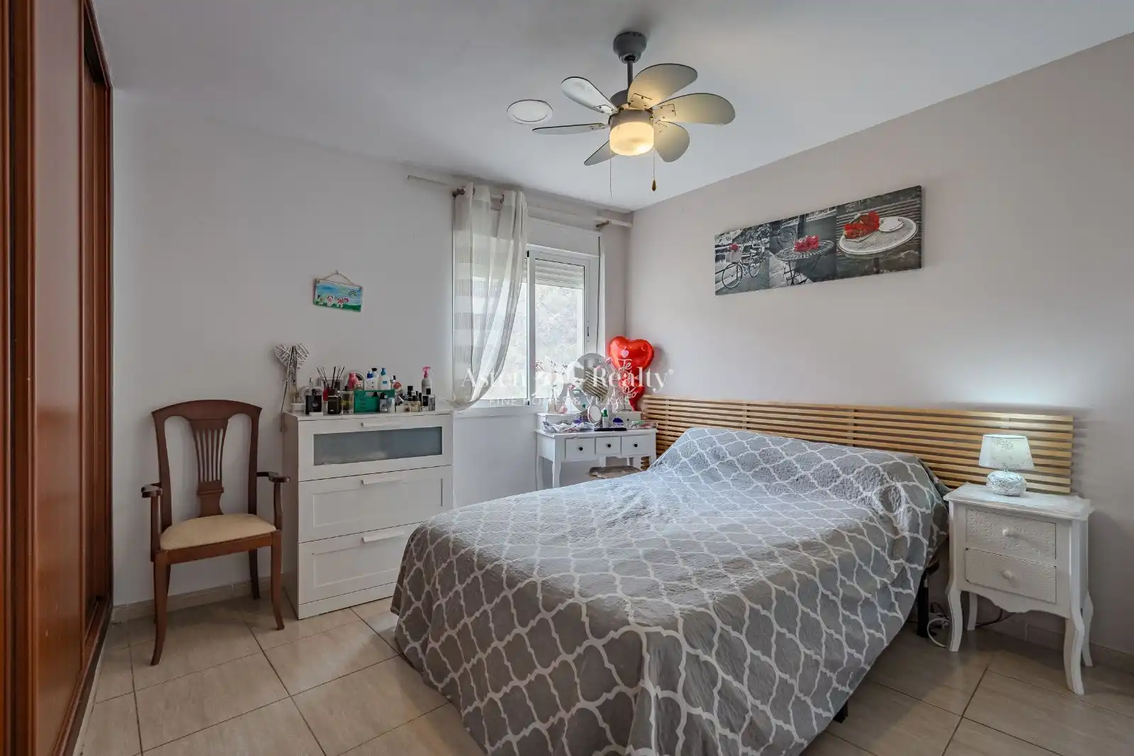 Schlafzimmer von Wohnungen zum Verkauf in Arona mit Terrasse, Abstellraum und Alarm