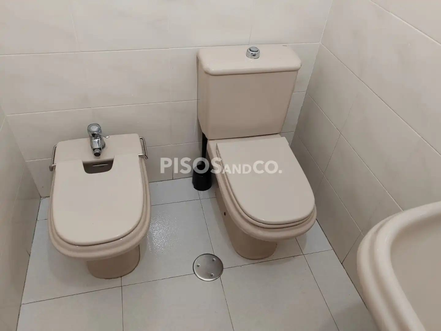 Baño de Piso en venta en A Coruña Capital  con Calefacción y Trastero