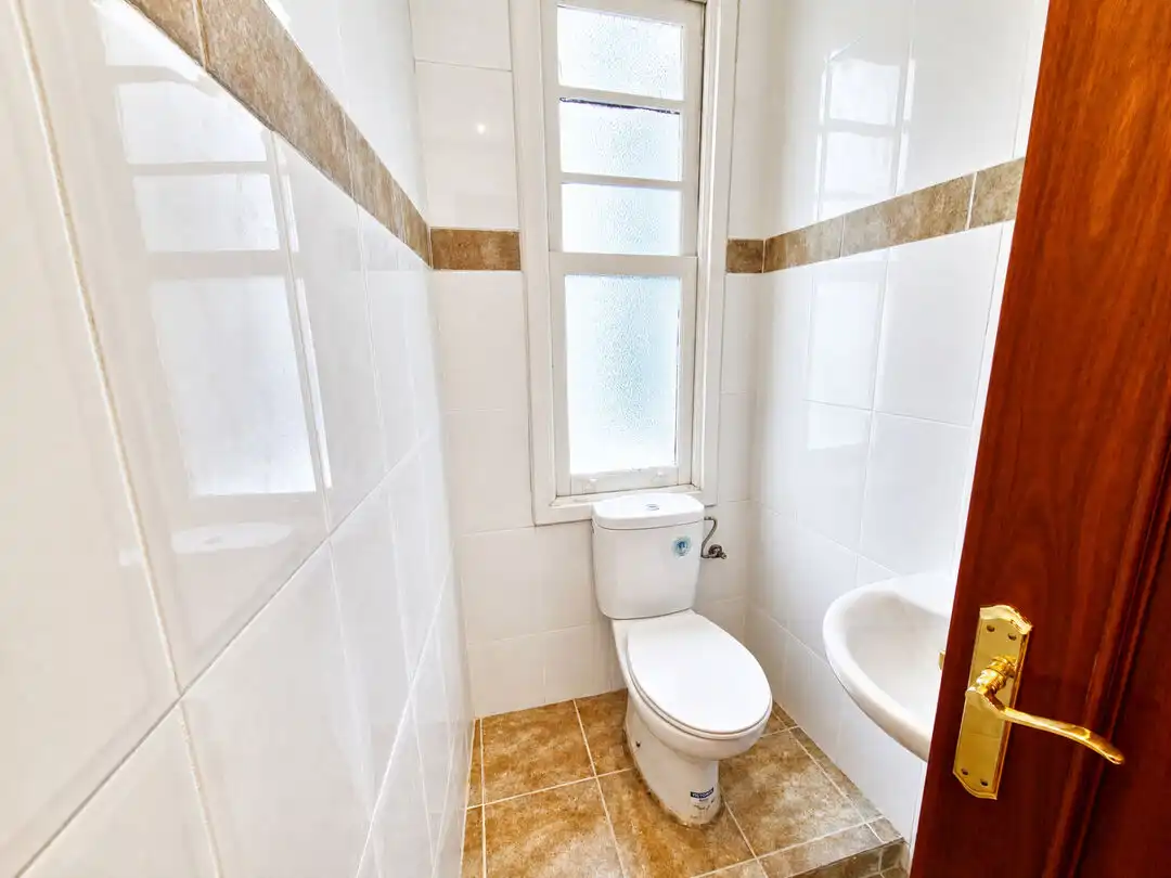 Baño de Piso en venta en Santurtzi  con Trastero
