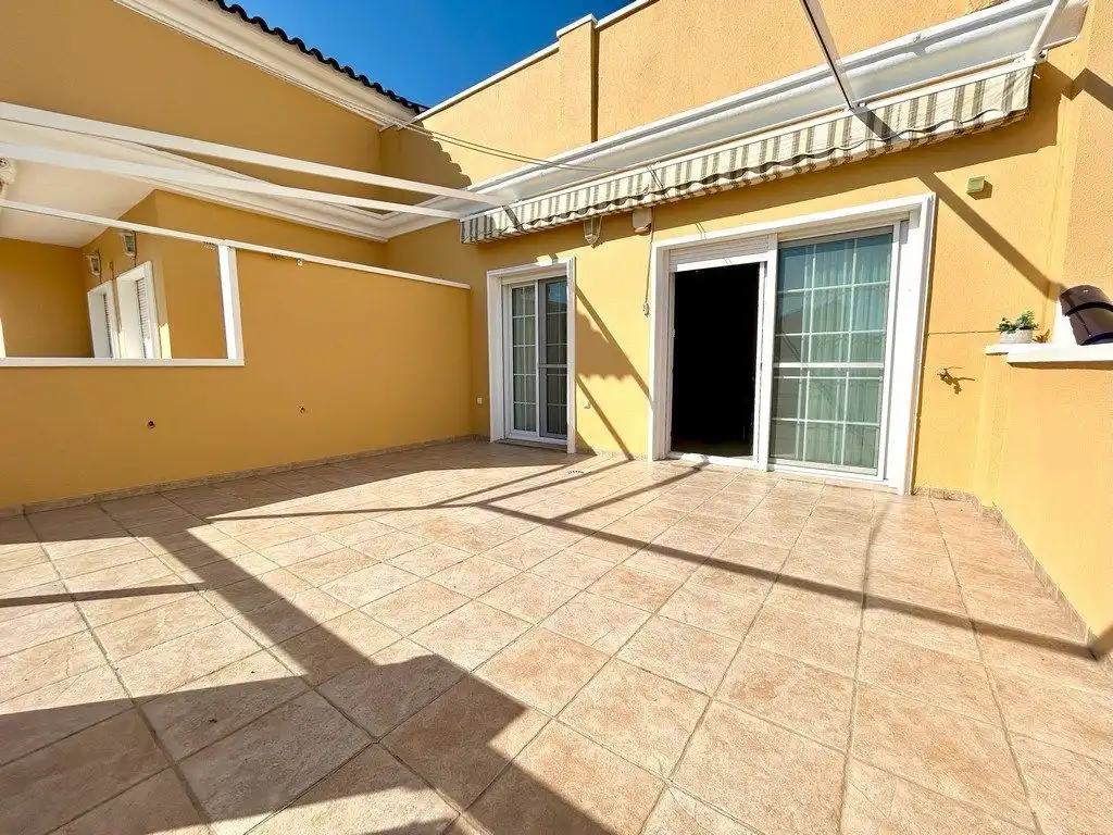 Terrassa de Àtic en venda en Orihuela amb Terrassa, Balcó i Piscina comunitària
