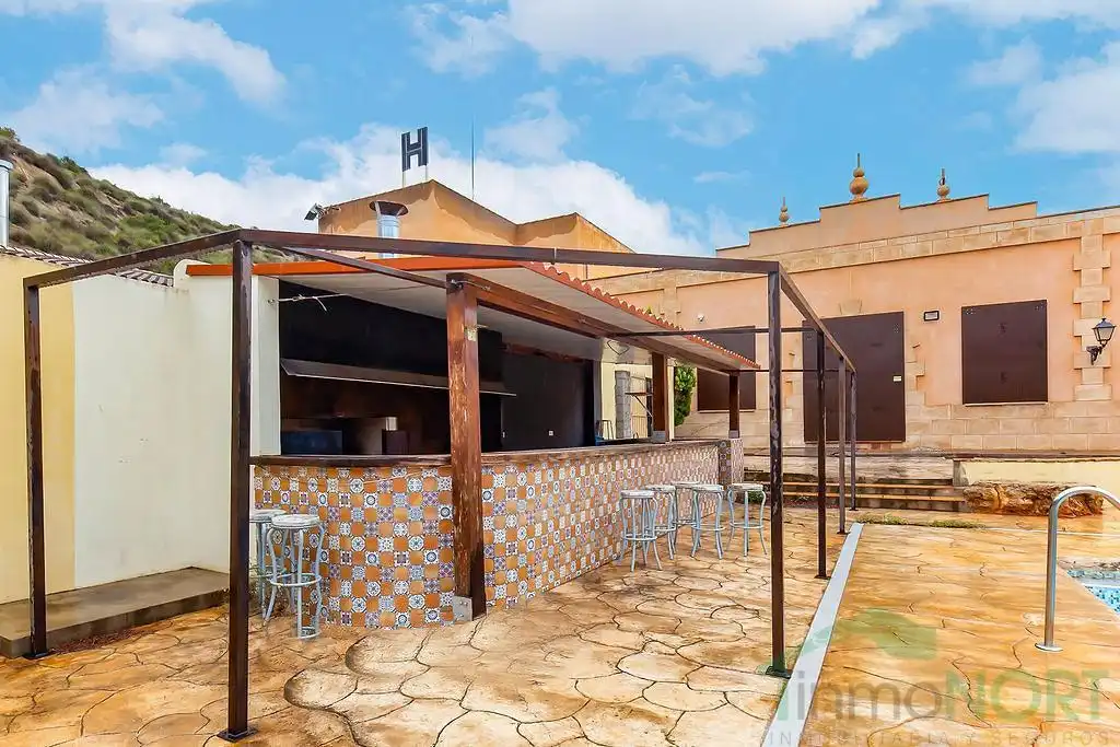 Terrassa de Edifici en venda en Jalance