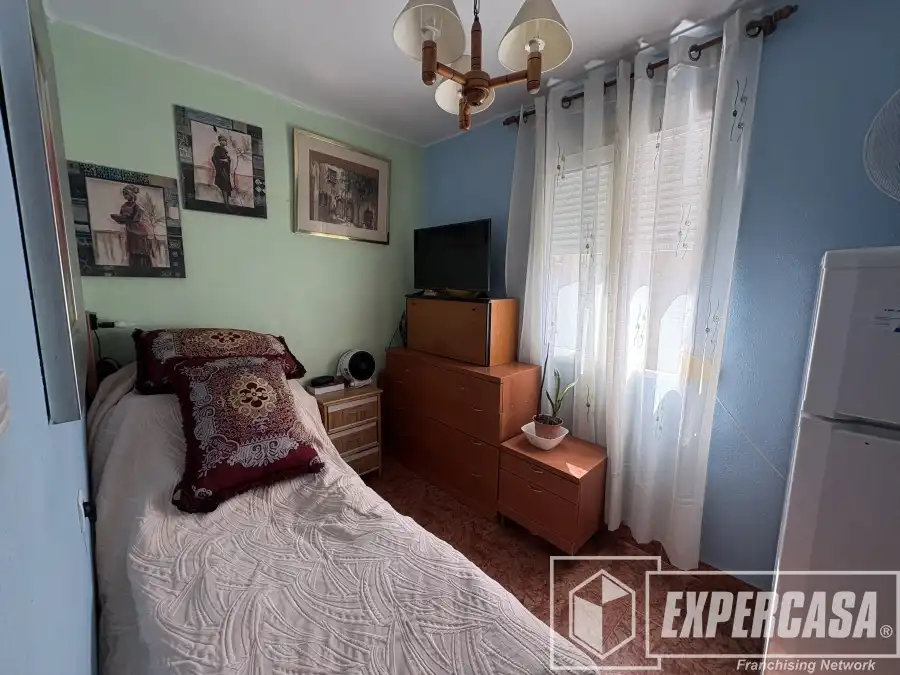 Habitación de Piso en venta en Castellón de la Plana / Castelló de la Plana con Amueblado