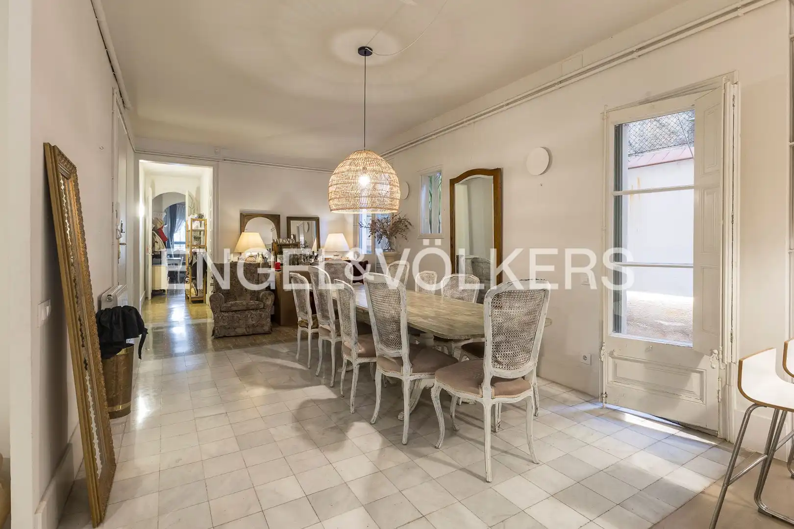 Comedor de Dúplex en venta en Barcelona con Calefacción, Terraza y Trastero