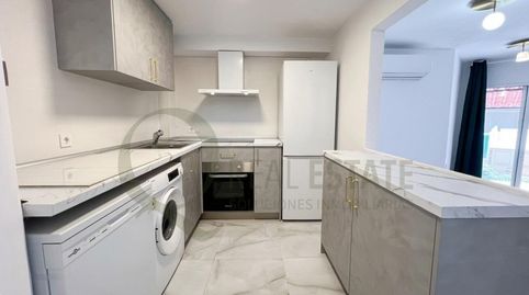 Foto 4 von Haus oder Chalet zur Miete in Avenida Paises Escandinavos, Playa de San Juan, Alicante / Alacant