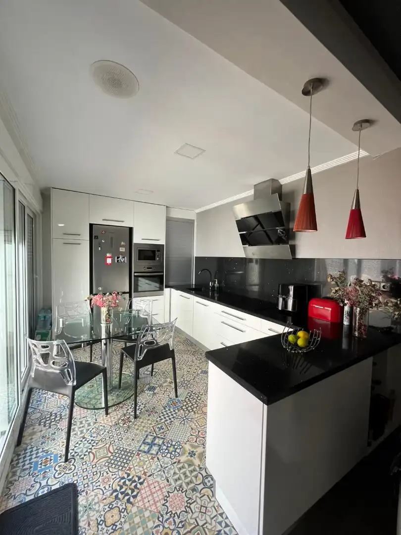 Cocina de Casa adosada en venta en El Real de Gandia con Aire acondicionado, Amueblado y Horno