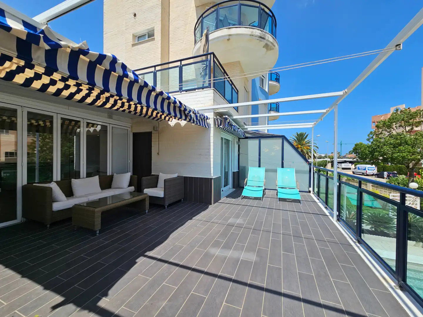 Apartment with pool for sale in Avinguda Dalí, imagen 3