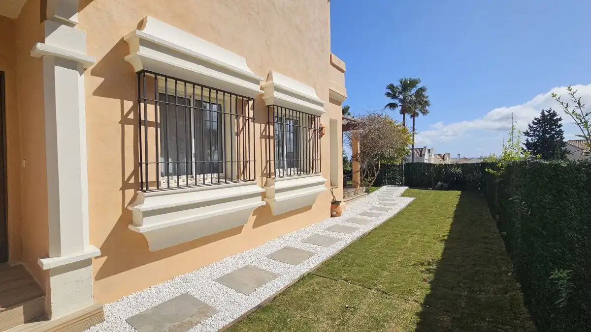 Reihenhaus mit Pool zum Verkauf in La Alcaidesa, imagen 5
