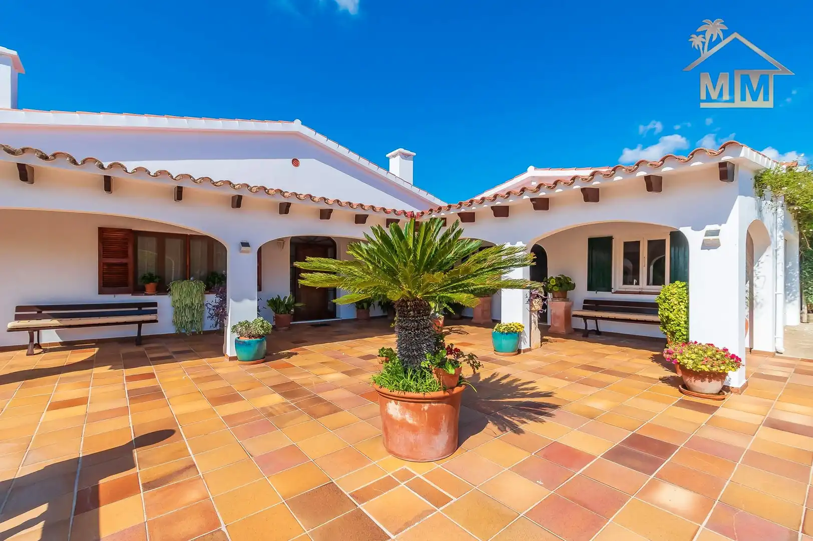 Vista exterior de Casa o xalet en venda en Alaior amb Aire condicionat, Calefacció i Jardí privat