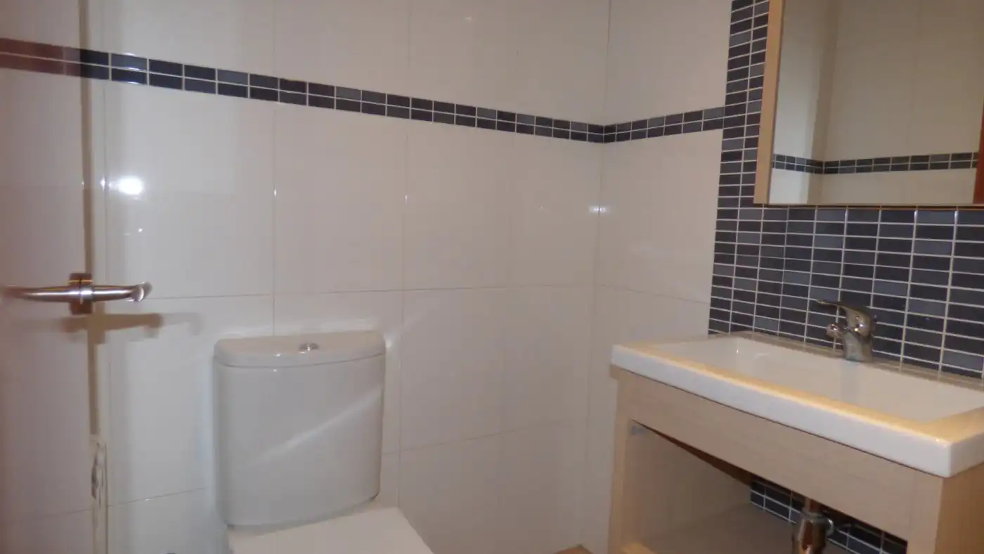 Baño de Piso en venta en Sant Feliu de Codines con Terraza y Balcón