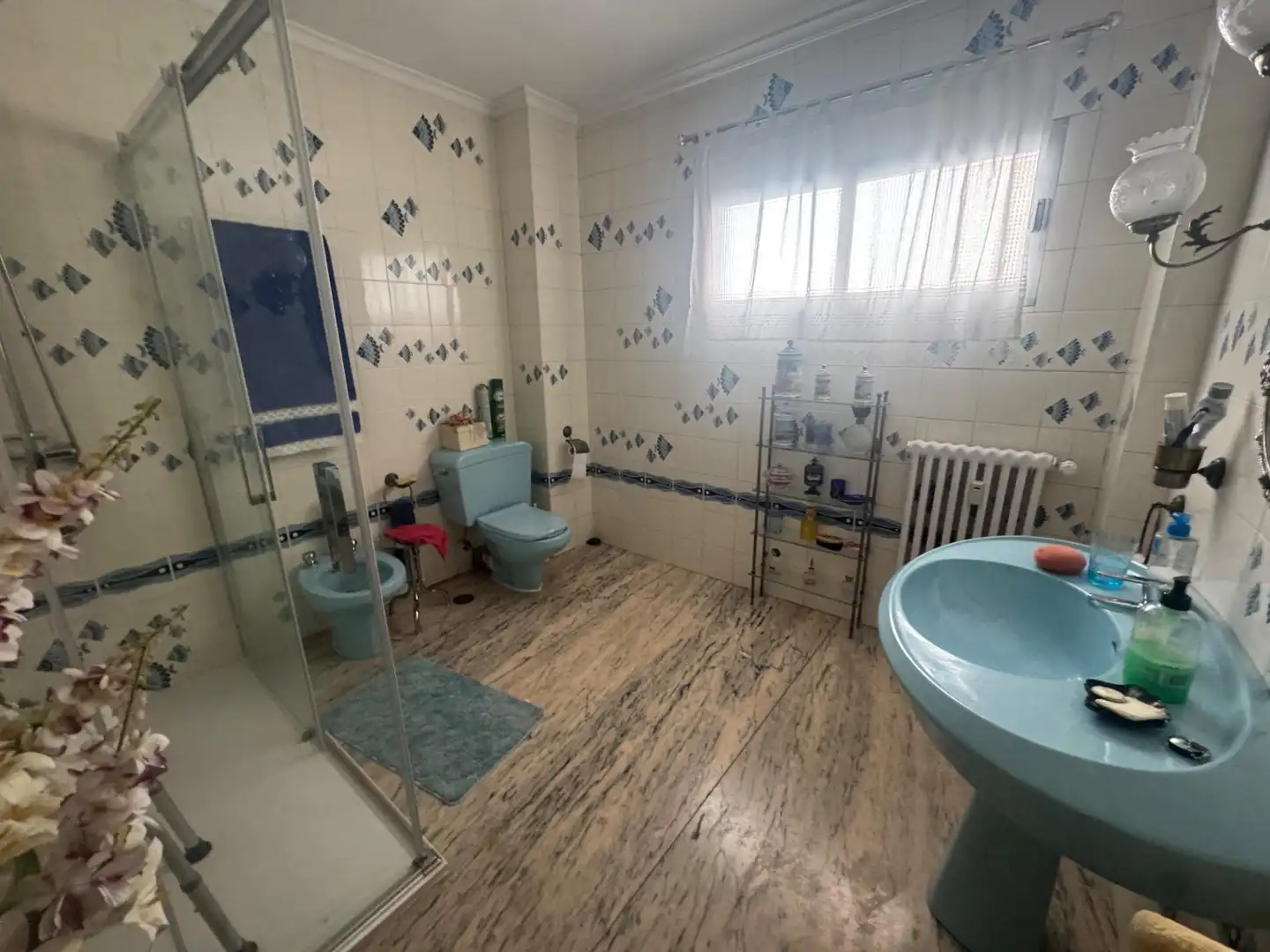 Badezimmer von Wohnung zum Verkauf in Valladolid mit Terrasse