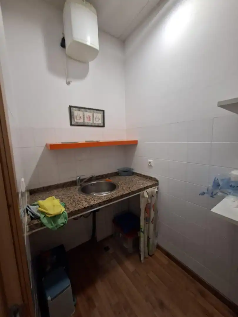 Local comercial de lloguer a Núcleo urbano, imagen 15