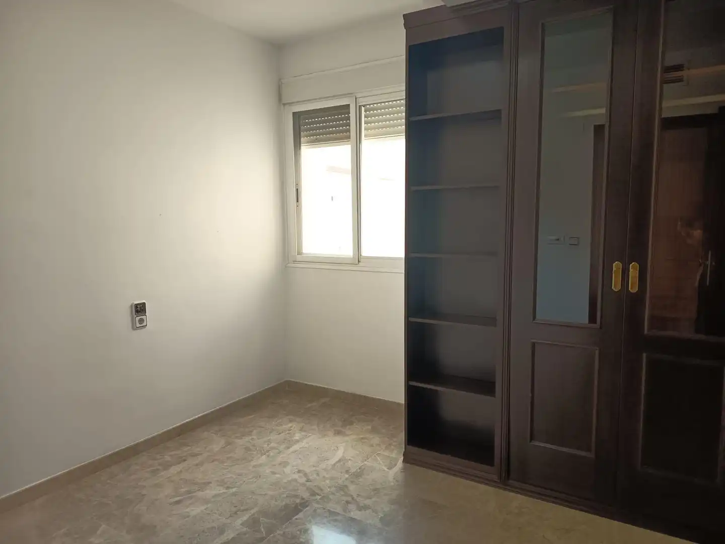 Habitación de Ático en venta en Córdoba con Aire acondicionado, Terraza y Trastero