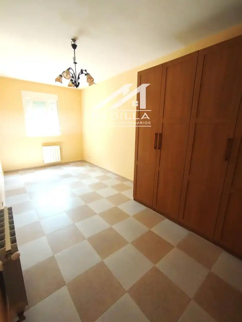 Habitación de Casa adosada en venta en Méntrida con Calefacción, Jardín privado y Terraza