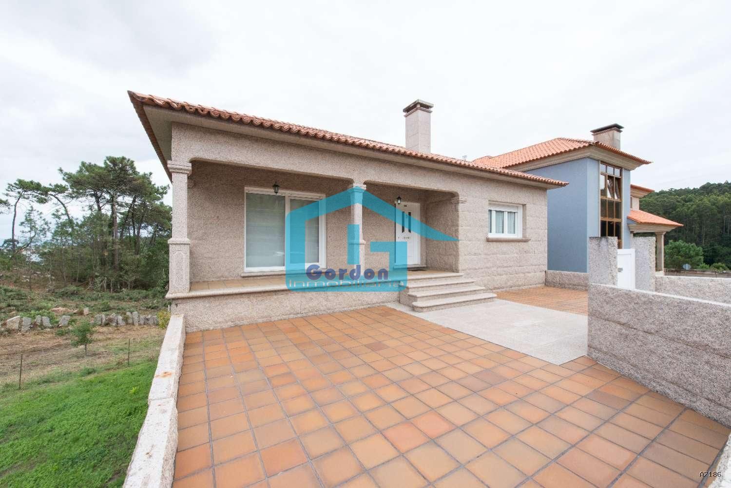 Exterior view of House or chalet for sale in O Grove    with Heating, Terrace and Storage room