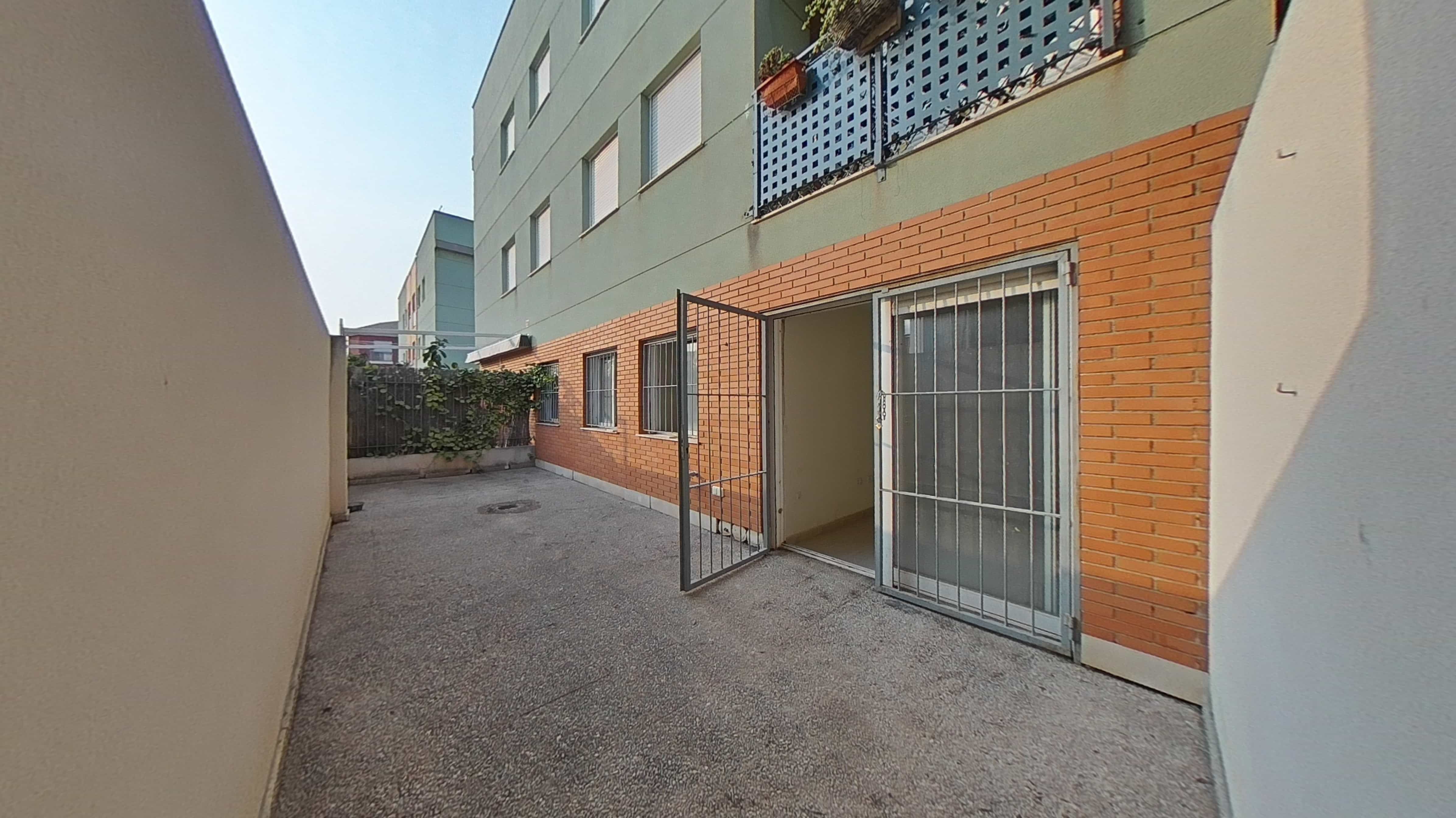 Vista exterior de Pis en venda en Alhama de Murcia amb Terrassa i Traster