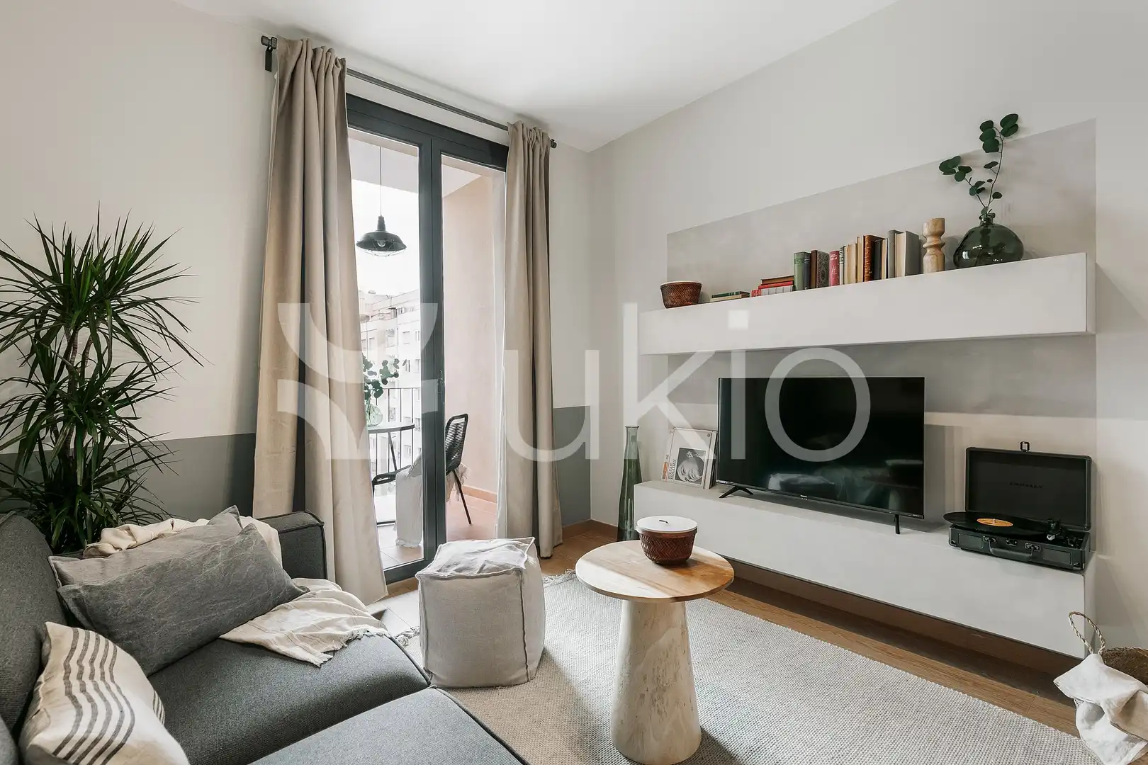 Apartamento con terraza en alquiler en Carrer de Villarroel, imagen 16