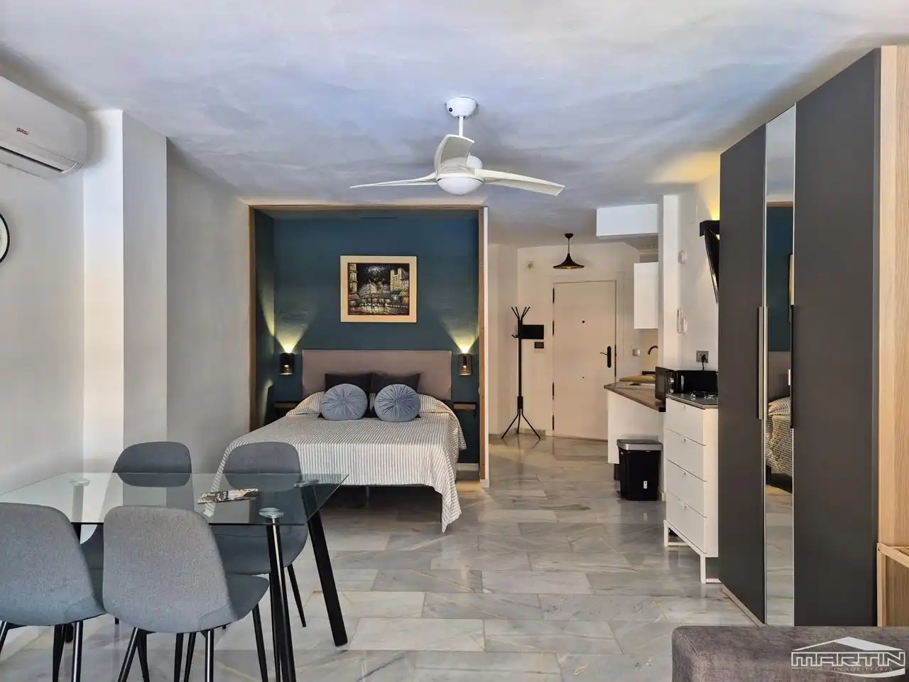 Habitación de Estudio de alquiler en Torrox con Aire acondicionado, Trastero y Piscina