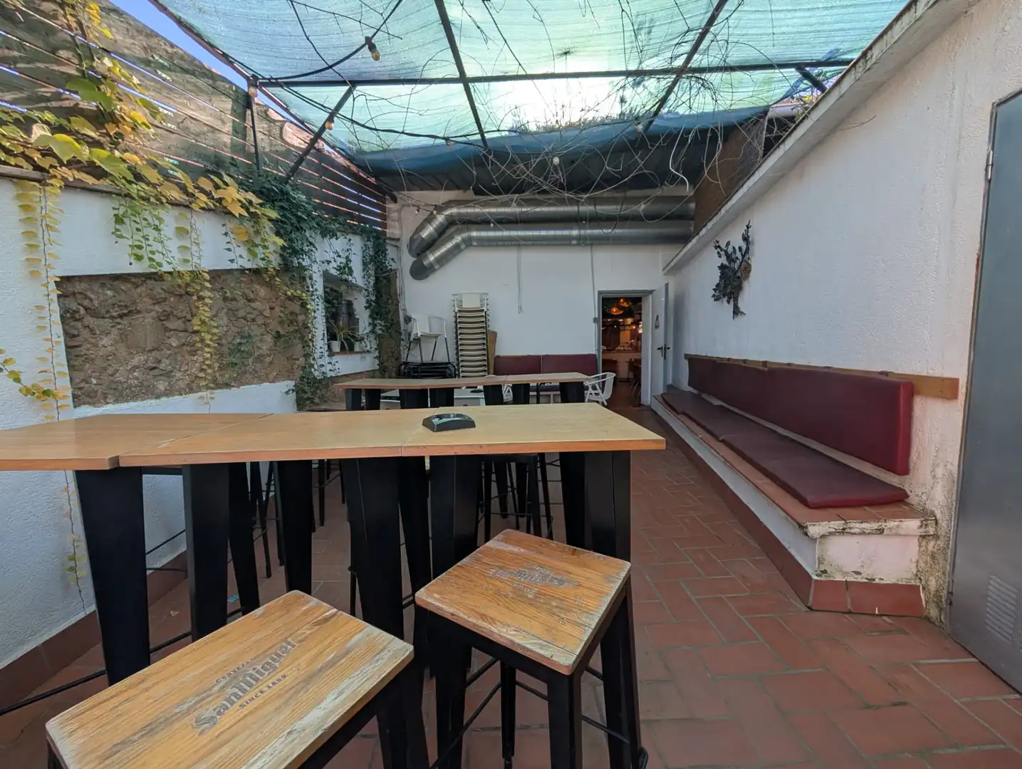 Terraza de Local de alquiler en El Papiol