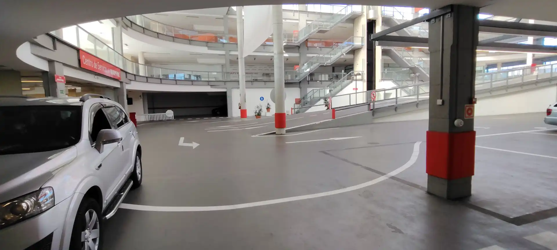 Nave industrial con ascensore in vendita a Avenida de Zaragoza, imagen 3