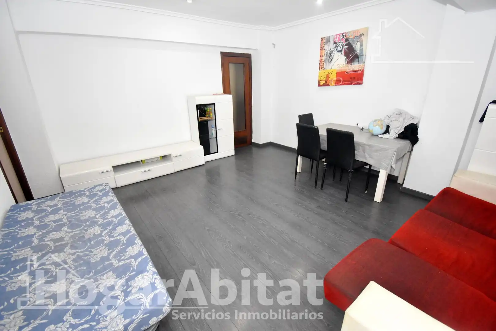 Sala d'estar de Pis en venda en Castellón de la Plana / Castelló de la Plana amb Aire condicionat, Calefacció i Moblat