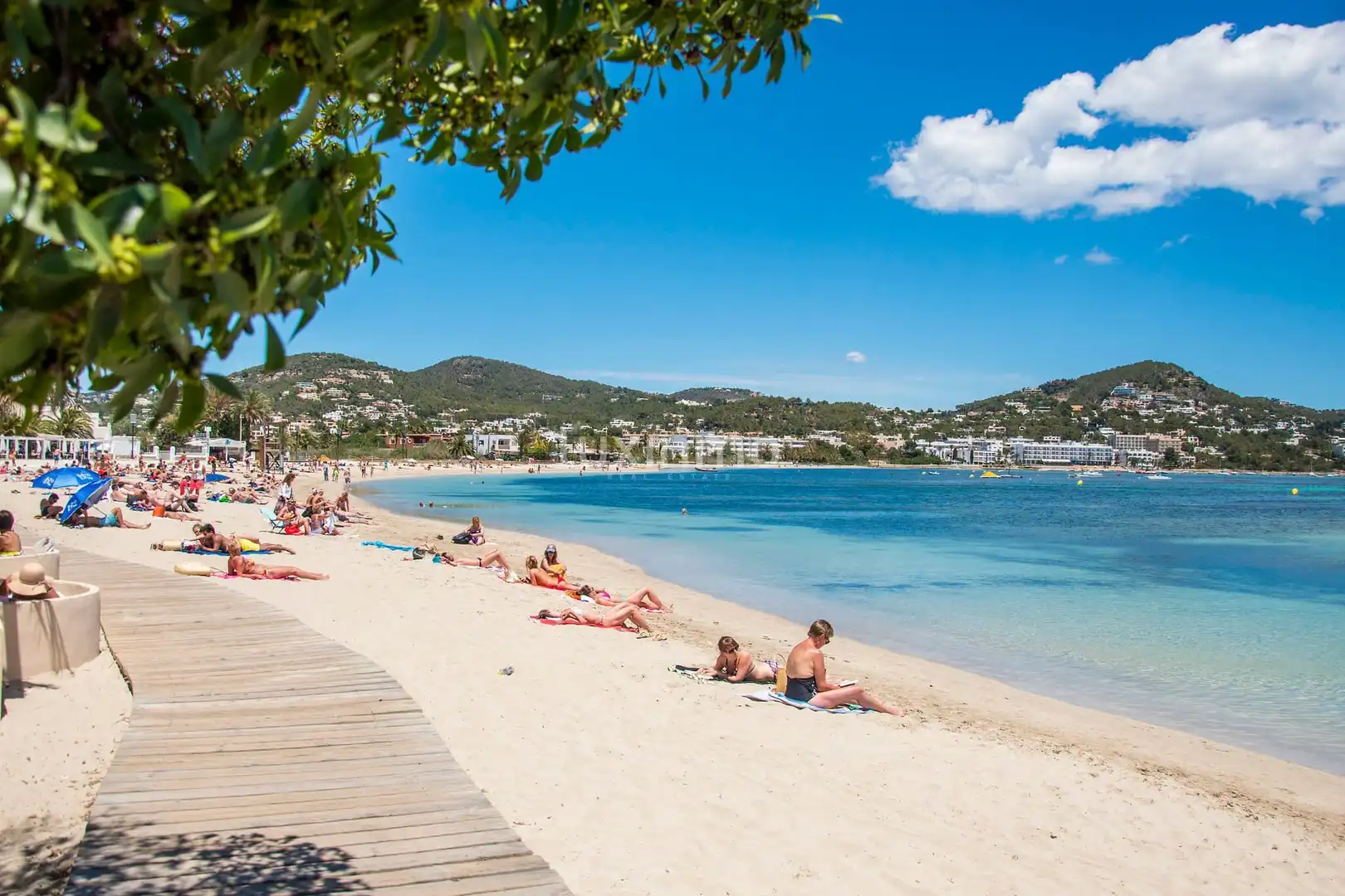 Außenansicht von Erdgeschoss zum Verkauf in Eivissa mit Klimaanlage, Privatgarten und Terrasse