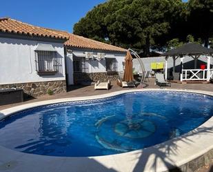 Swimming pool of House or chalet to rent in Chiclana de la Frontera  with Air Conditioner, Heating and Private garden