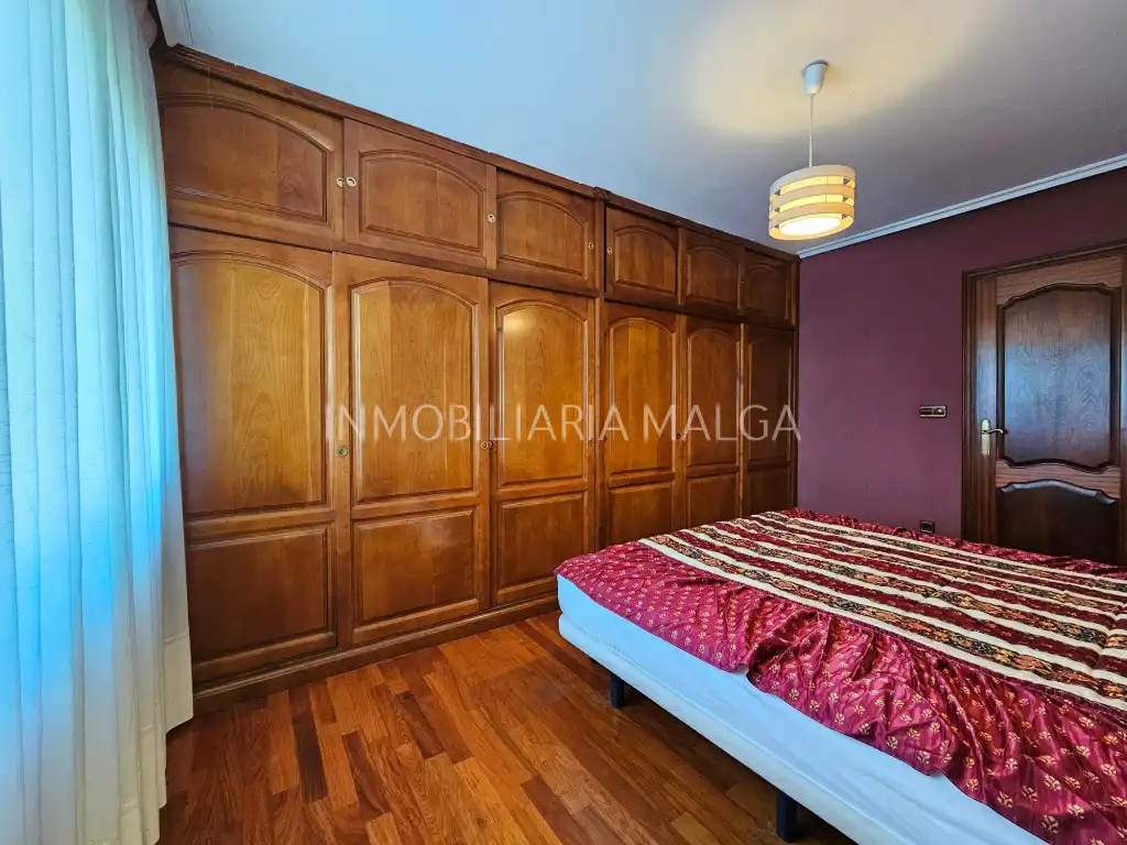 Habitación de Casa o chalet en venta en Colunga con Calefacción, Jardín privado y Parquet