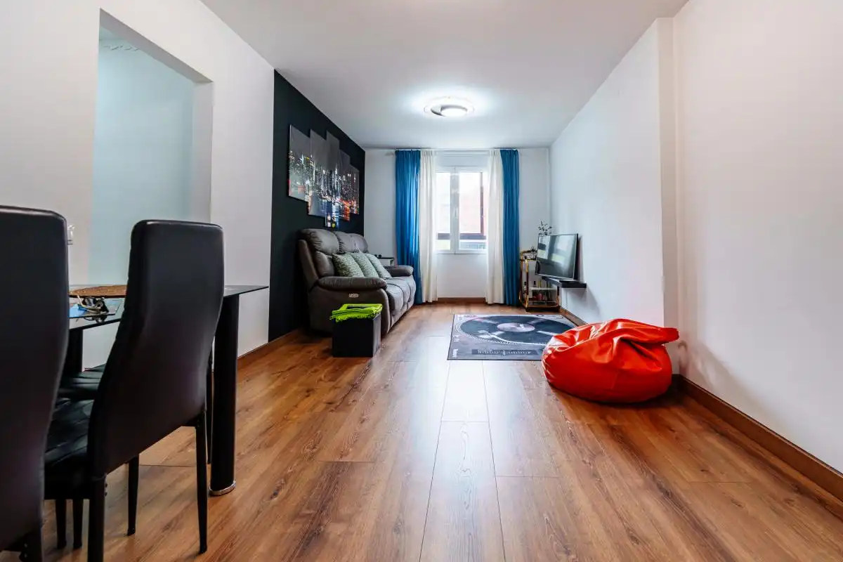 Sala de estar de Piso en venta en Madrid con Aire acondicionado, Calefacción y Amueblado